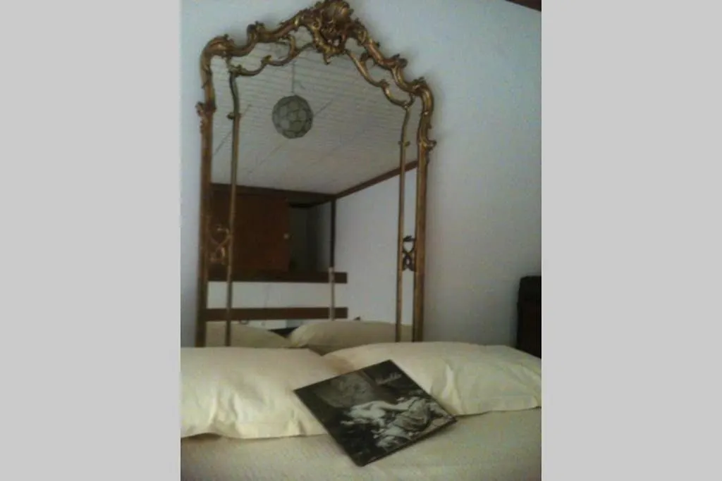 Chic Mini Loft Apartment Milan Italy