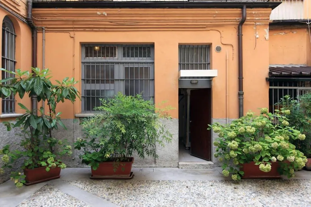Chic Mini Loft Apartment Milan Italy